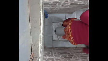 Indian maid peeing